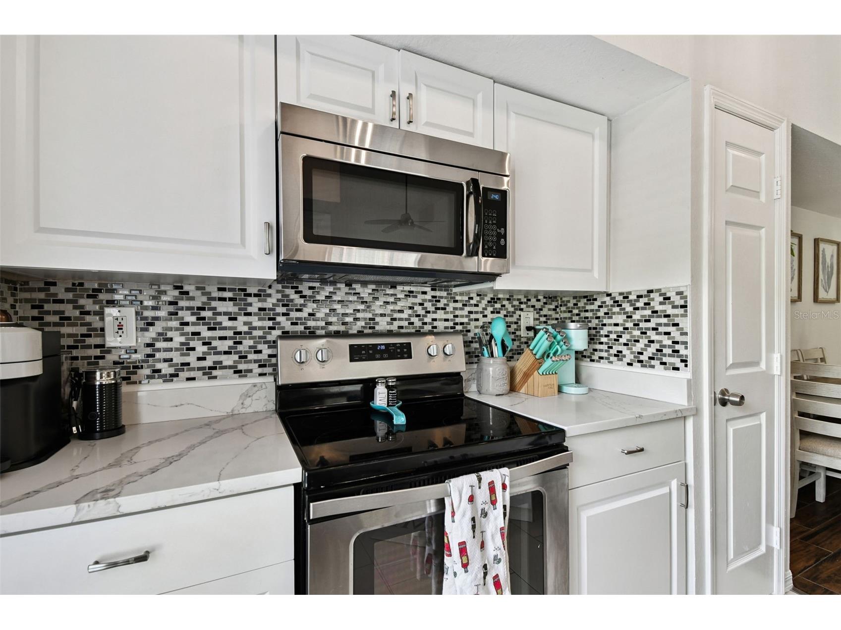 9064 Lake Chase Island Way Tampa FL 33626 TB8518902 image19