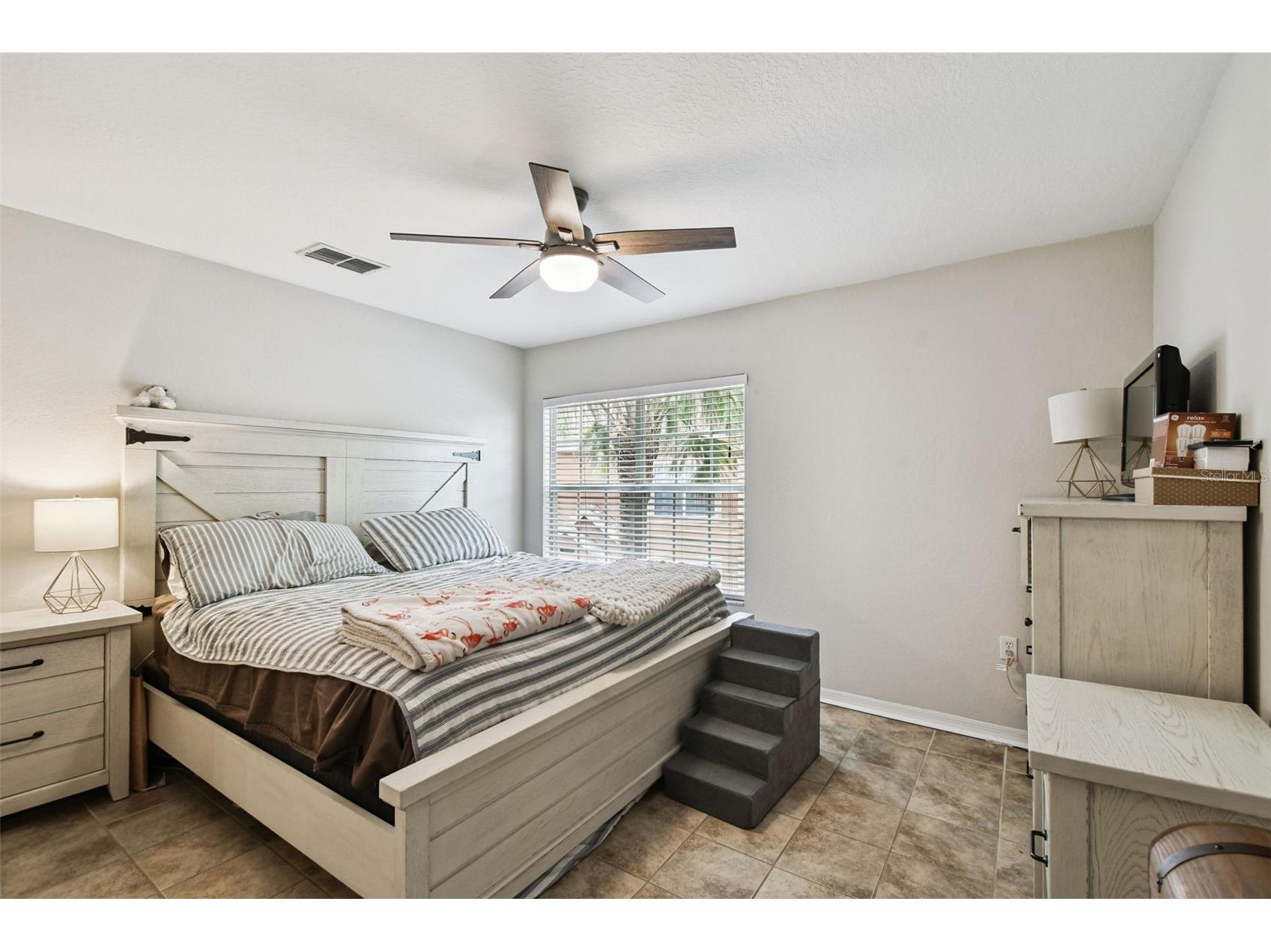9064 Lake Chase Island Way Tampa FL 33626 TB8518902 image26