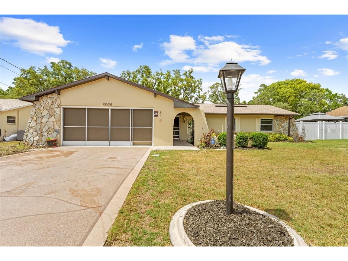 9069 Gaynor Street Spring Hill FL 34608 TB8371878 image1