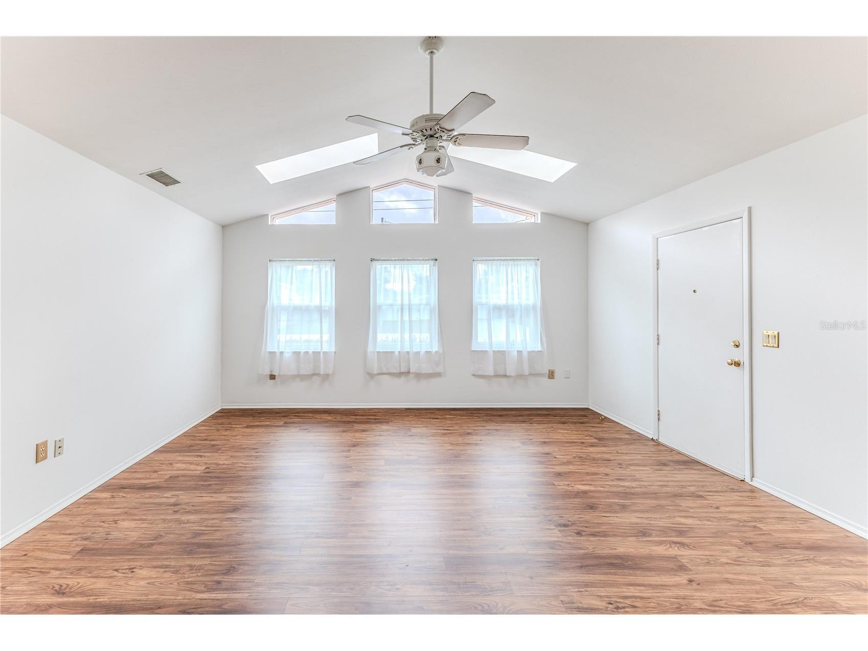 9069 Jena Road Spring Hill FL 34608 W7882105 image6