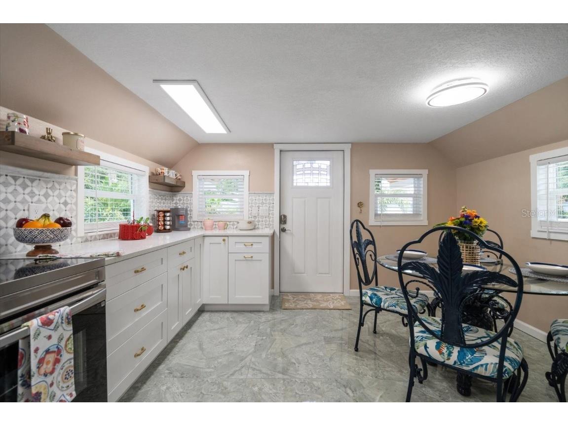 907 15th Avenue NW Largo FL 33770 TB8420117 image10