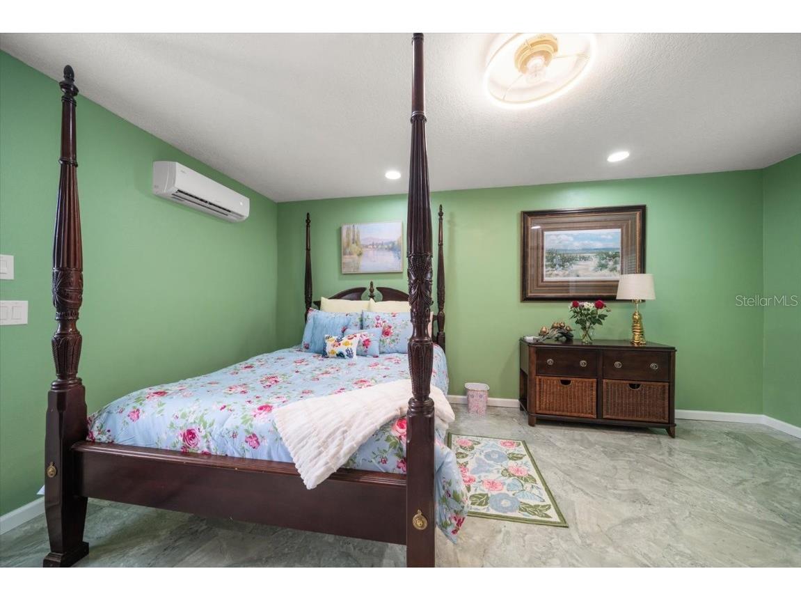 907 15th Avenue NW Largo FL 33770 TB8420117 image16