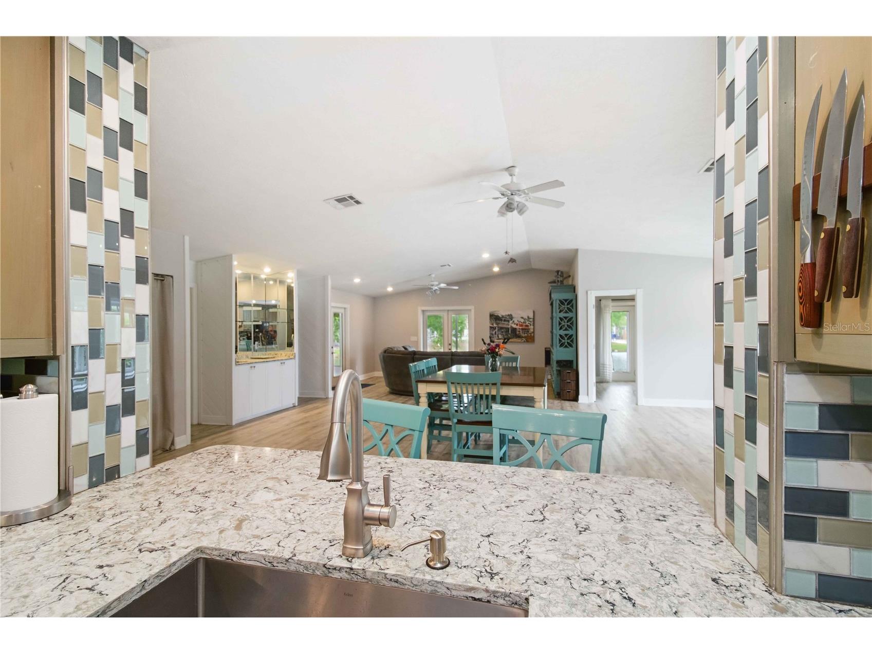 907 69th Street NW Bradenton FL 34209 A4688823 image13