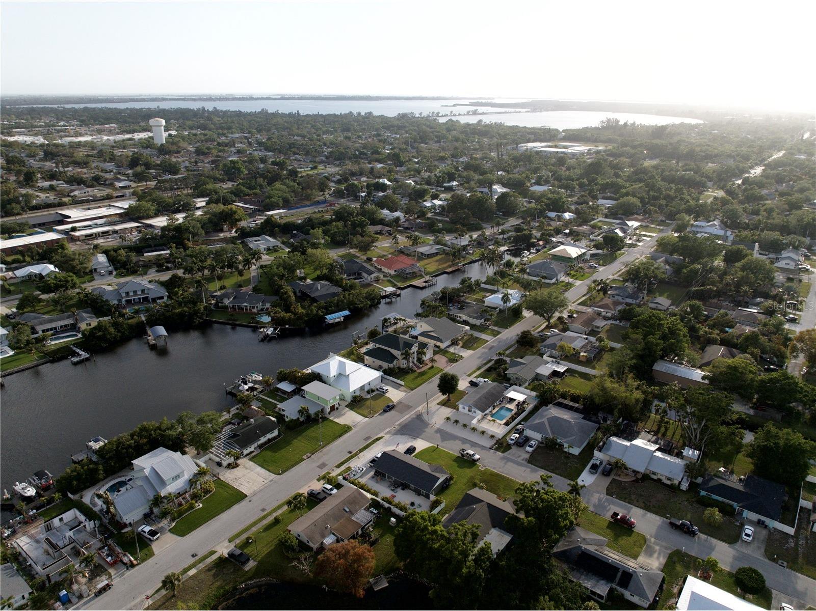 907 69th Street NW Bradenton FL 34209 A4688823 image53