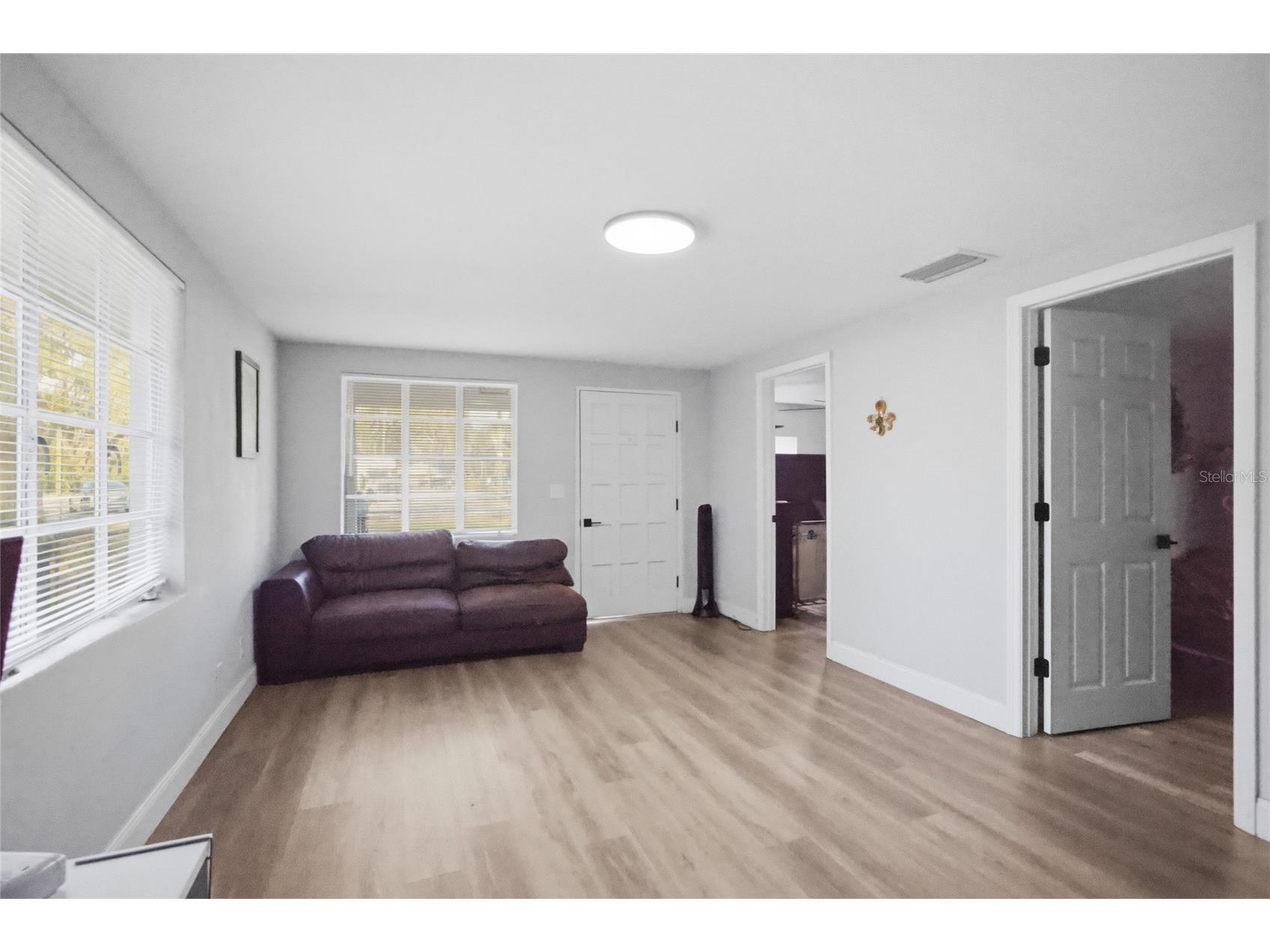 907 Center Street Plant City FL 33563 TB8484663 image6