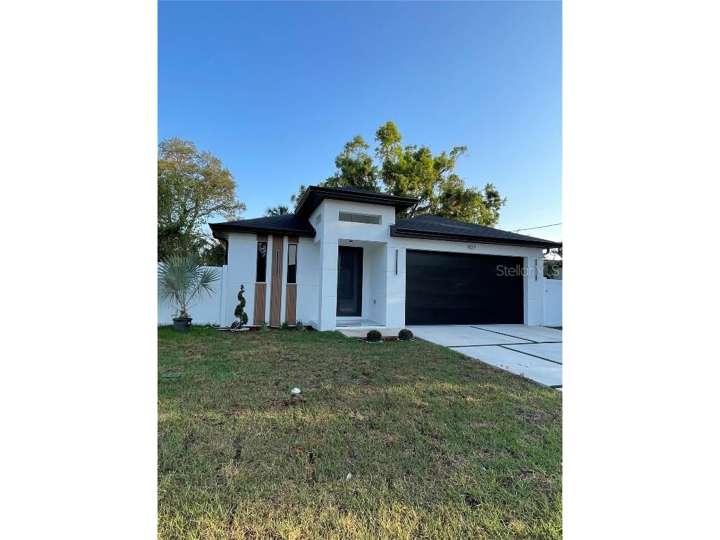 907 E Okaloosa Avenue Tampa FL 33604 TB8382600 image1