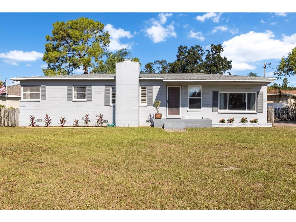 907 Eckles Drive Tampa FL 33612 TB8432563 image1