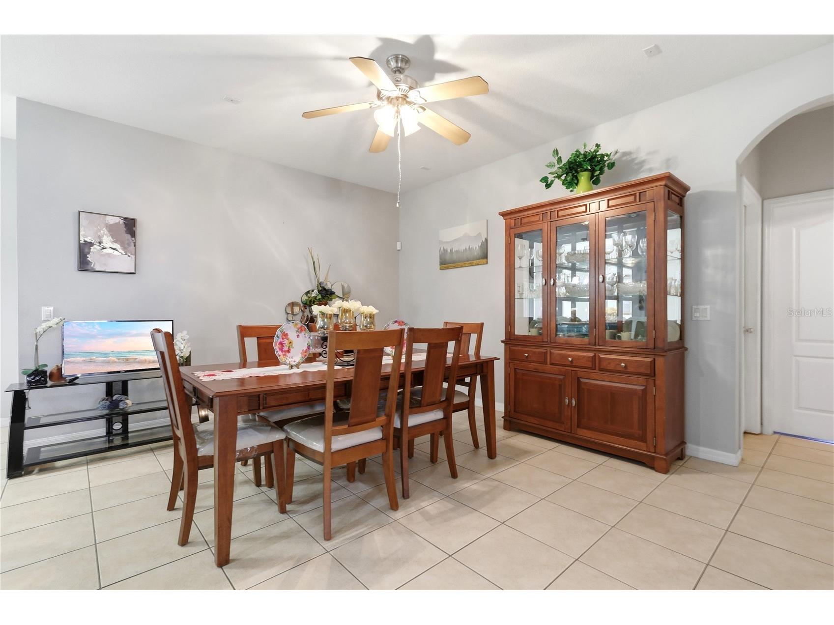 907 Hacienda Circle Kissimmee FL 34741 O6421949 image18