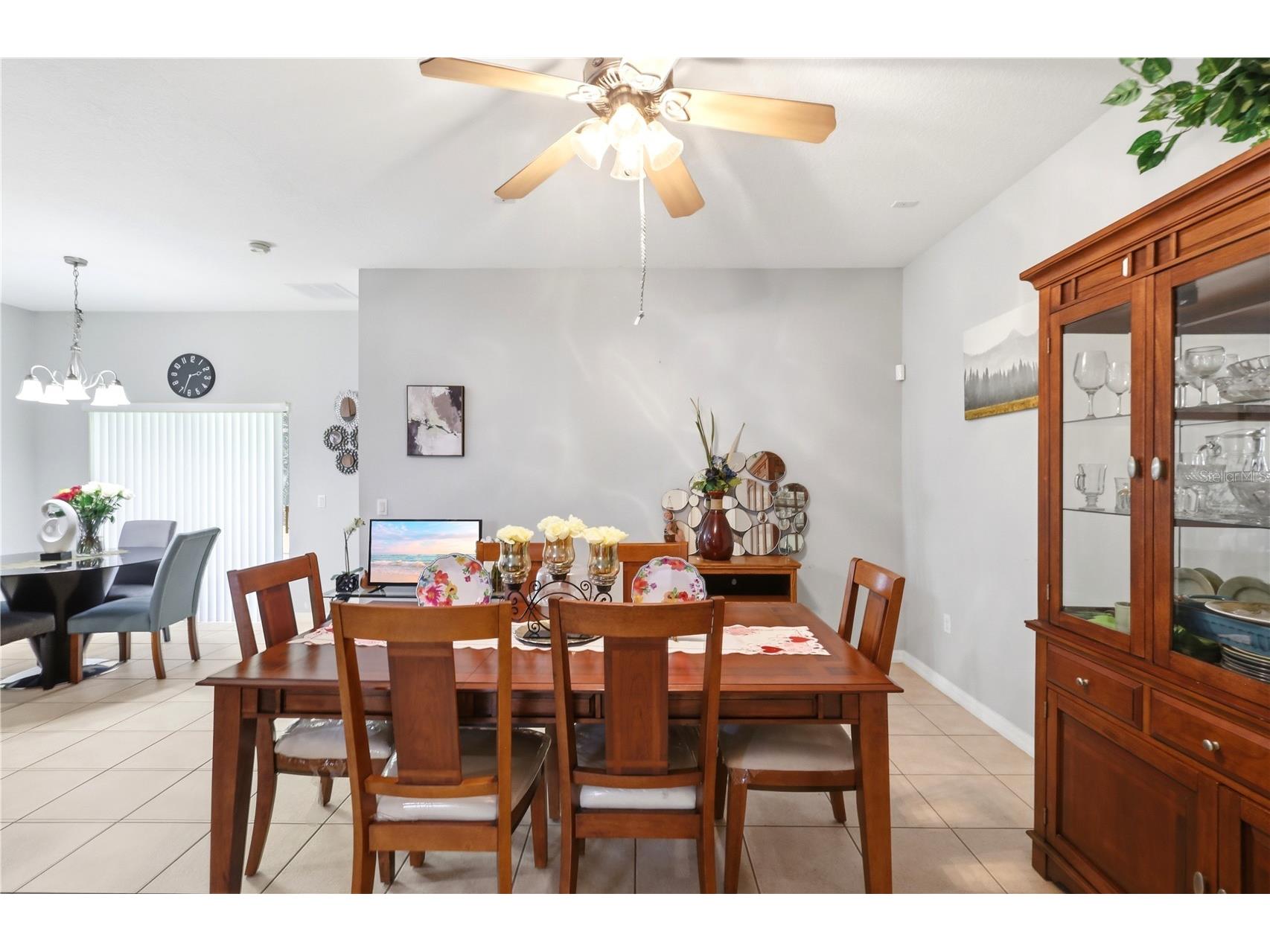 907 Hacienda Circle Kissimmee FL 34741 O6421949 image20