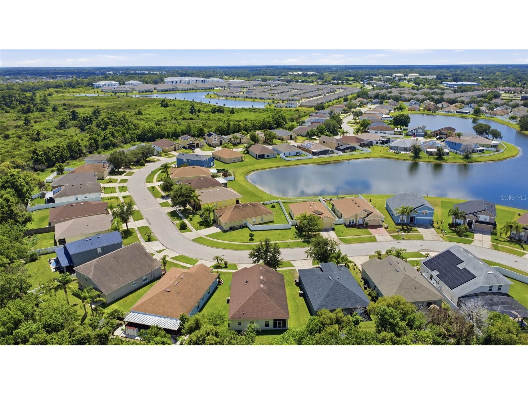 907 Hacienda Circle Kissimmee FL 34741 O6421949 image42