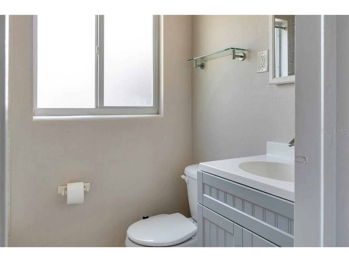 907 Hull Street S Gulfport FL 33707 TB8433684 image17