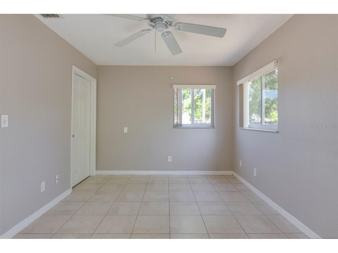 907 Hull Street S Gulfport FL 33707 TB8433684 image23