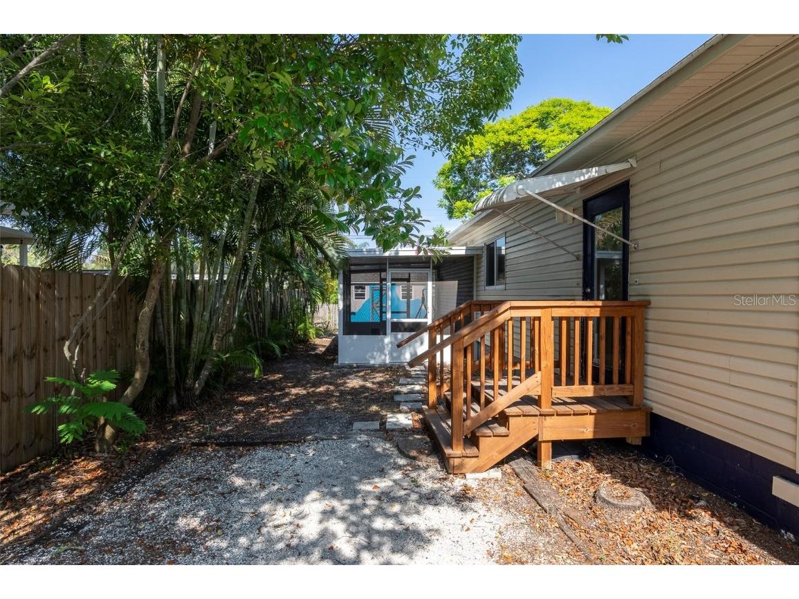 907 Hull Street S Gulfport FL 33707 TB8433684 image31