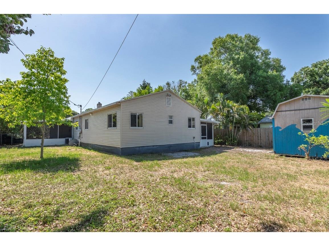 907 Hull Street S Gulfport FL 33707 TB8433684 image35