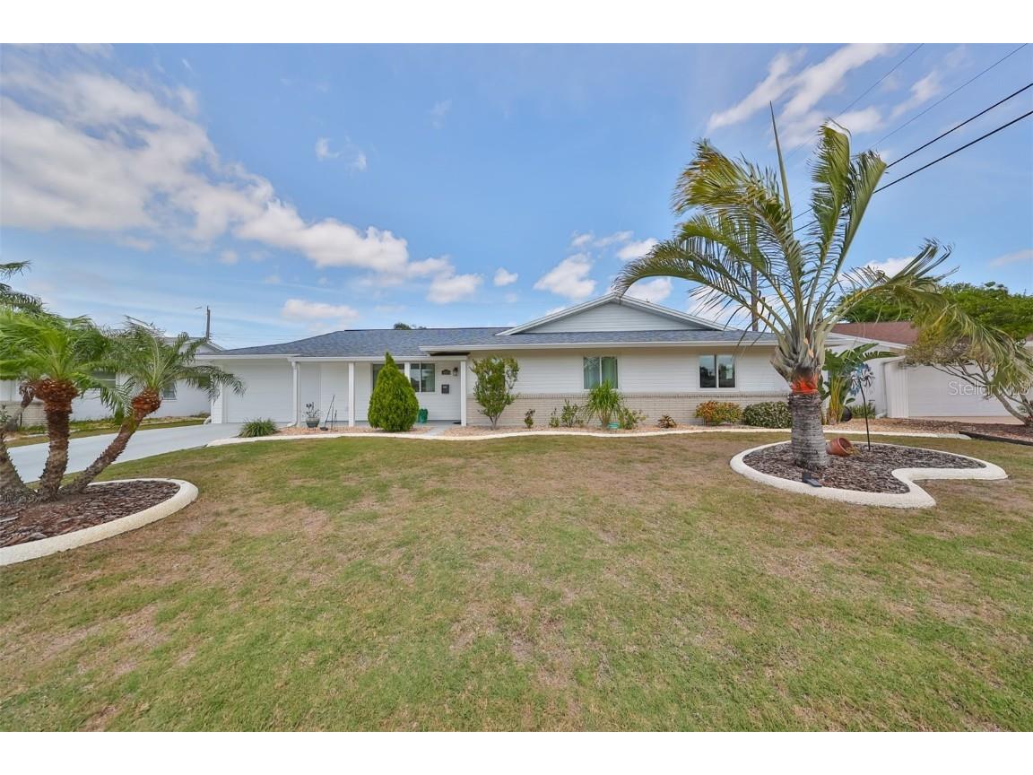 907 La Jolla Avenue Sun City Center FL 33573 T3513701 image1