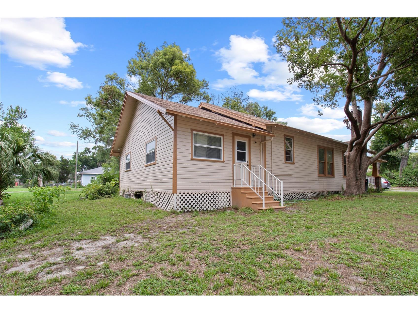 907 N Clark Street Plant City FL 33563 TB8520243 image6