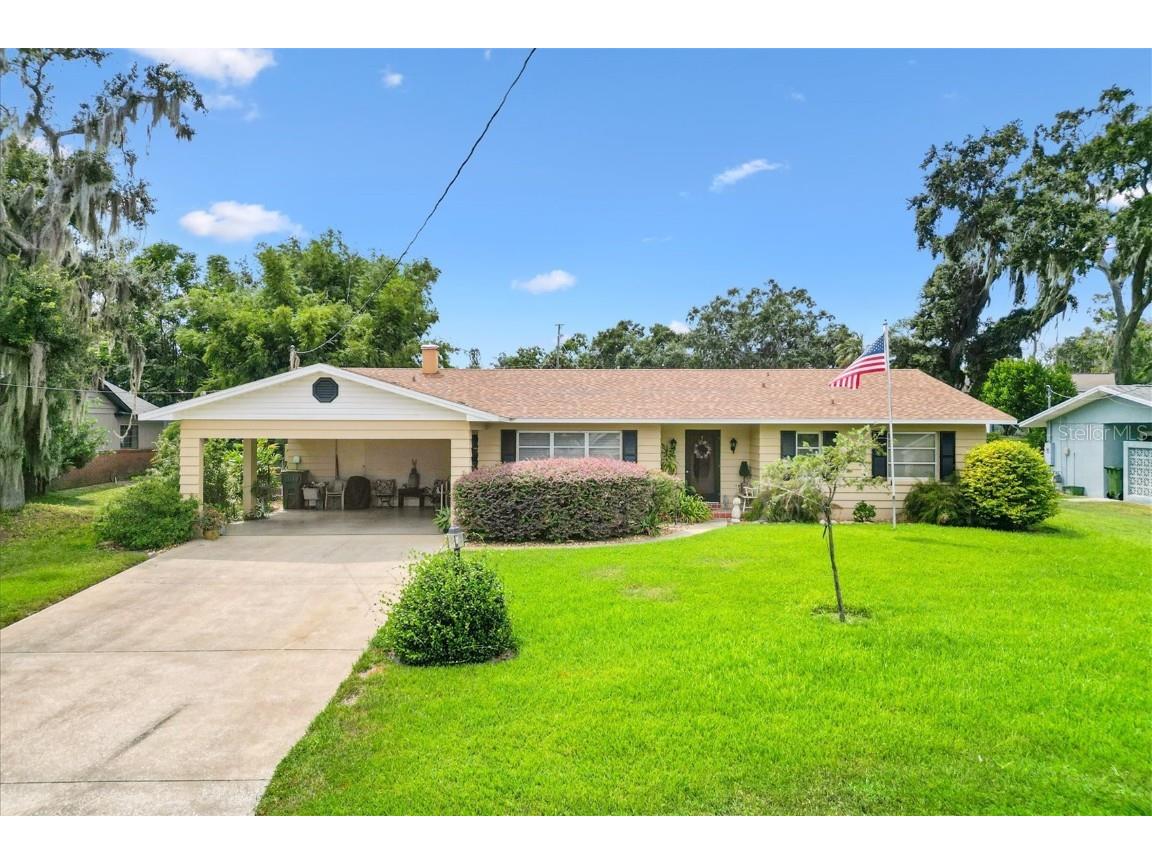 907 N Shore Drive Leesburg FL 34748 - LAKE GRIFFIN G5102062 image1