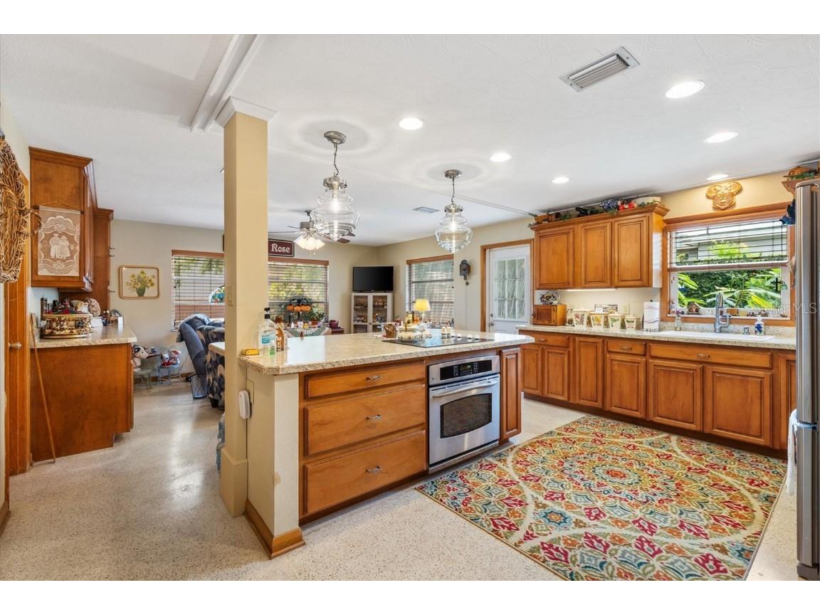 907 N Shore Drive Leesburg FL 34748 - LAKE GRIFFIN G5102062 image18