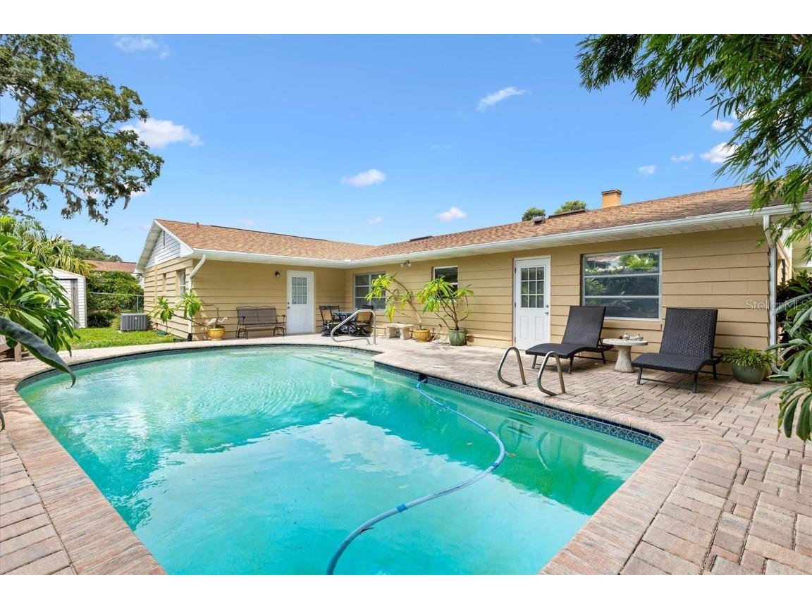 907 N Shore Drive Leesburg FL 34748 - LAKE GRIFFIN G5102062 image4