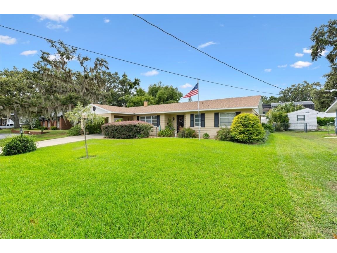 907 N Shore Drive Leesburg FL 34748 - LAKE GRIFFIN G5102062 image9