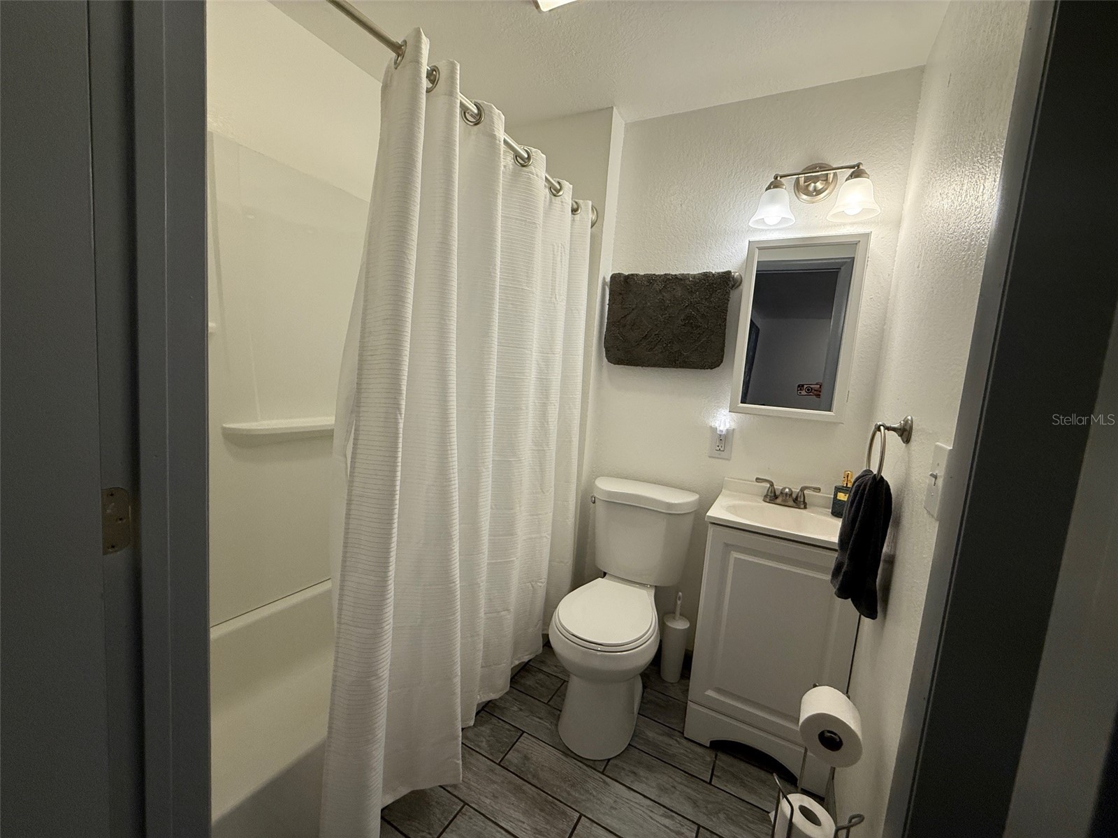 907 N Wabash Ave Lakeland FL 33815 P4938655 image19