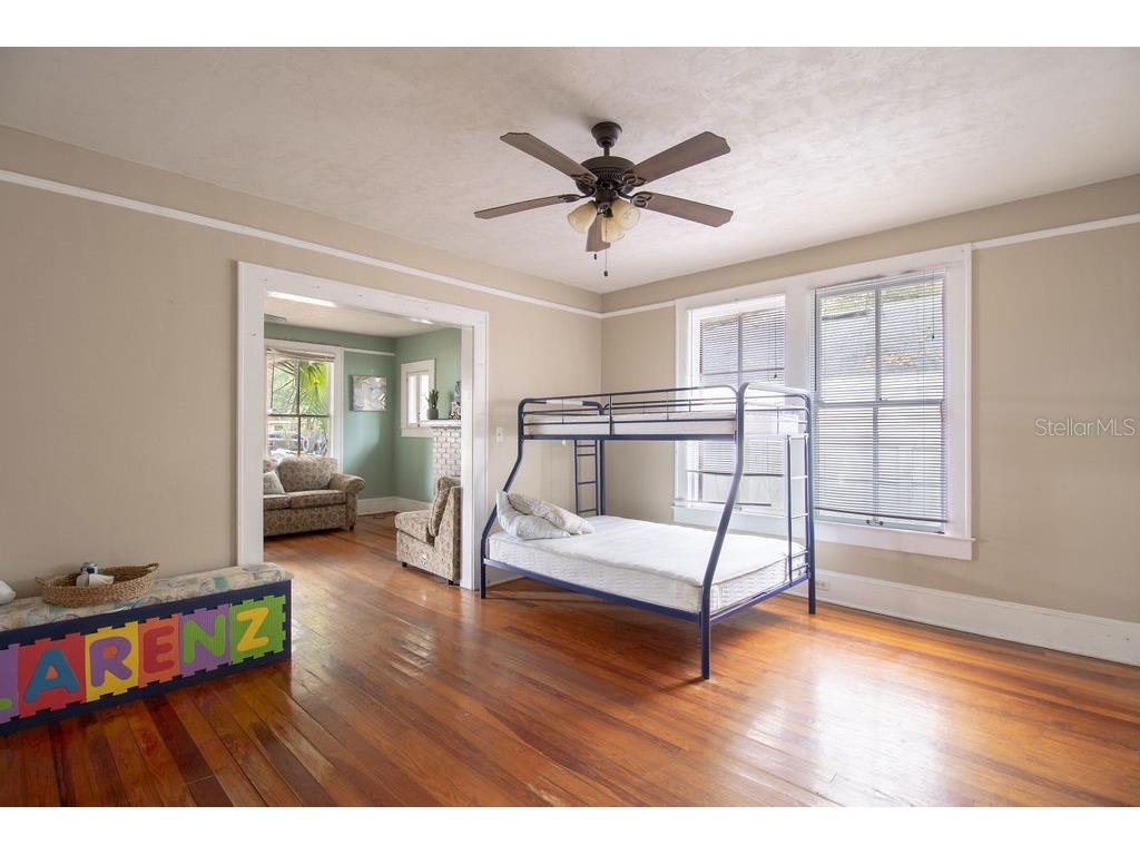 907 NW 11th Avenue Gainesville FL 32601 GC538065 image7