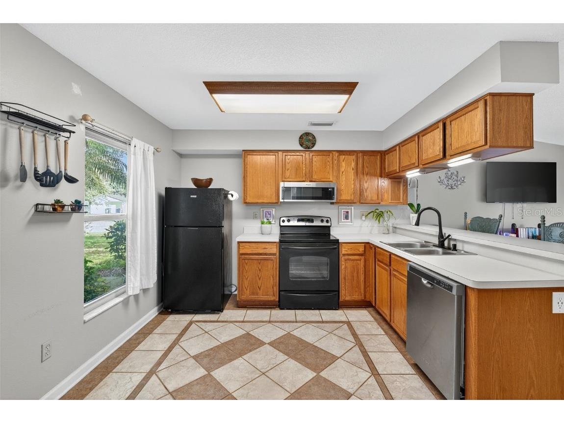 907 Old Field Drive Brandon FL 33511 TB8409265 image8