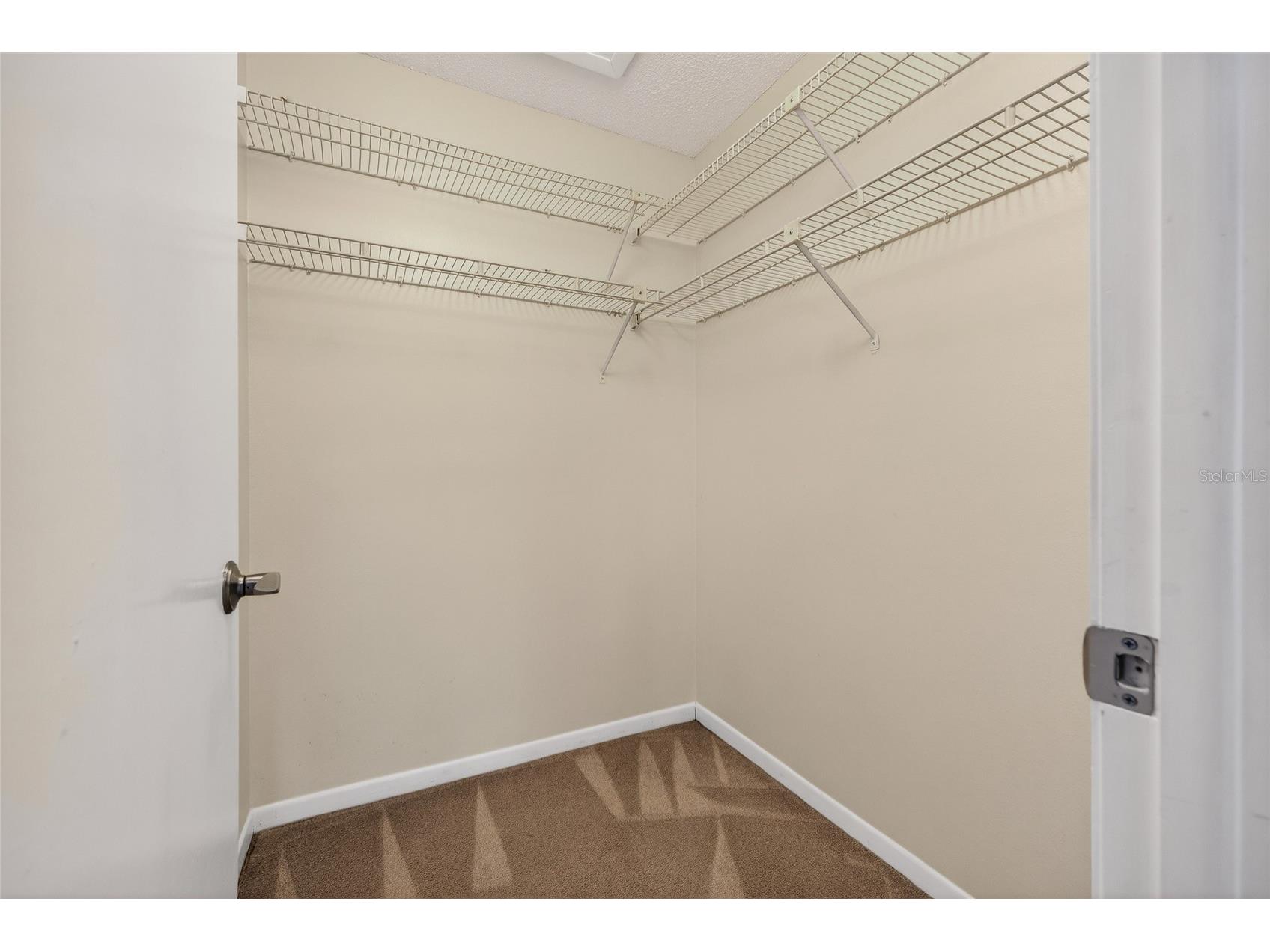 907 San Carlos Avenue NE Saint Petersburg FL 33702 TB8482535 image17