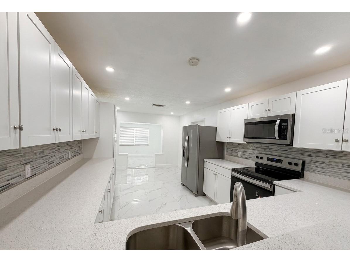 907 Valentina Drive Dundee FL 33838 S5152144 image15