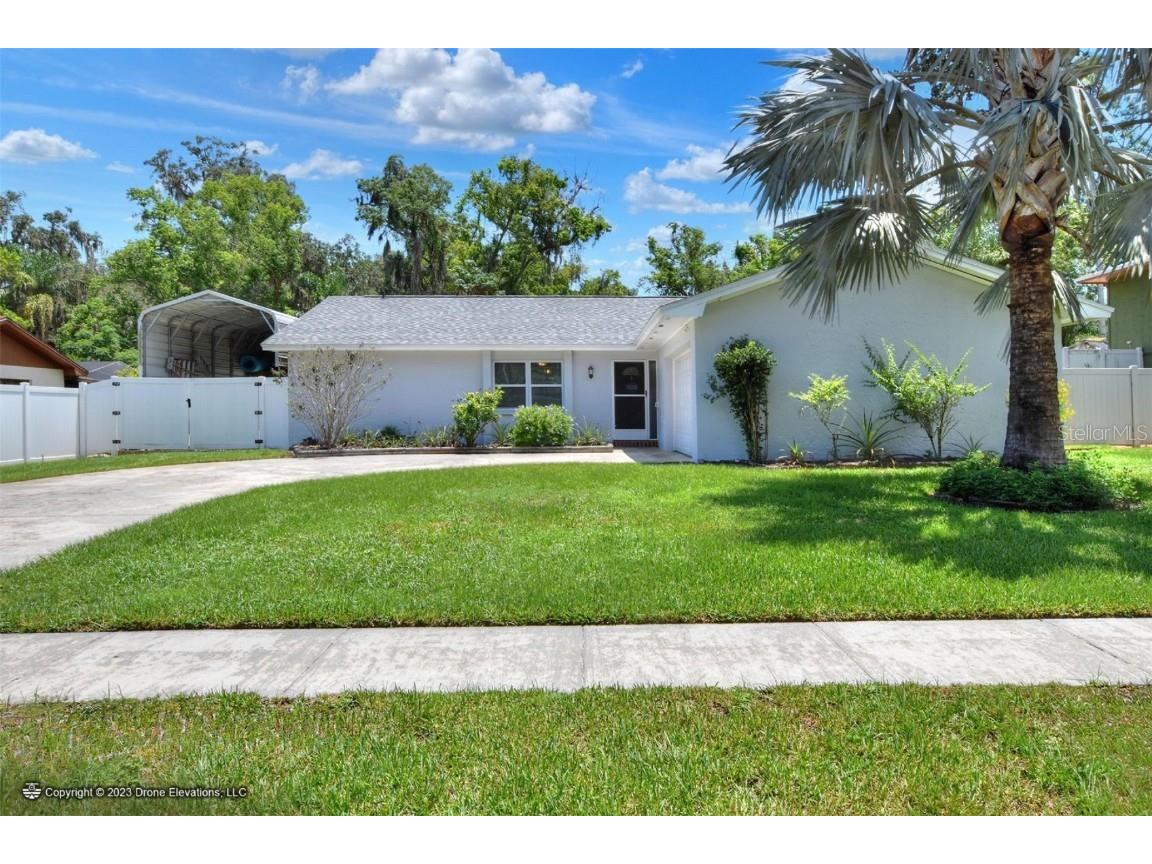 907 Winchester Lane Valrico FL 33594 U8207739 image1
