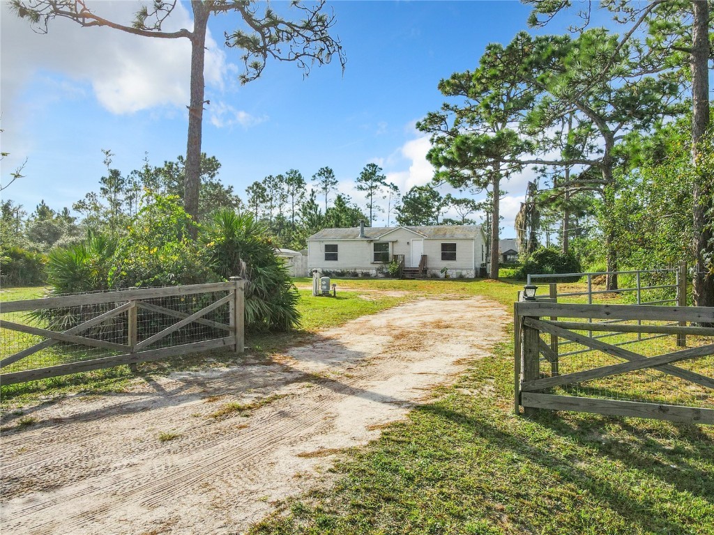 9070 Mercury Drive Saint Cloud FL 34773 O6152632 image1