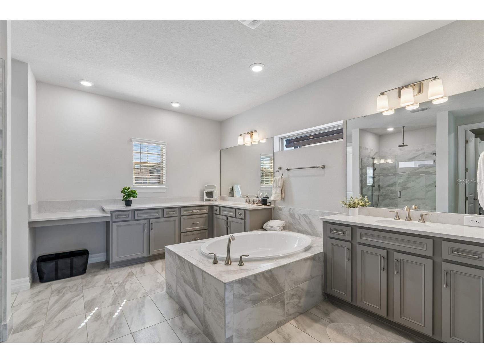 9070 Woodland Forest Road Orlando FL 32836 O6393453 image42