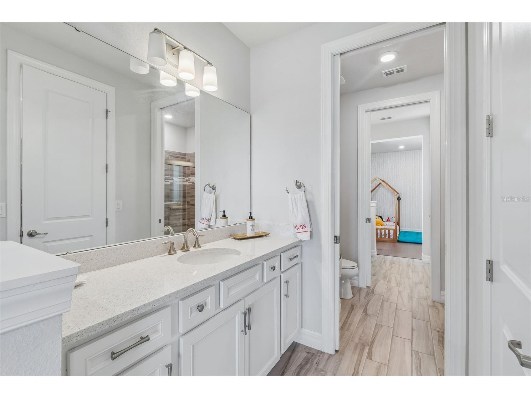 9070 Woodland Forest Road Orlando FL 32836 O6393453 image55