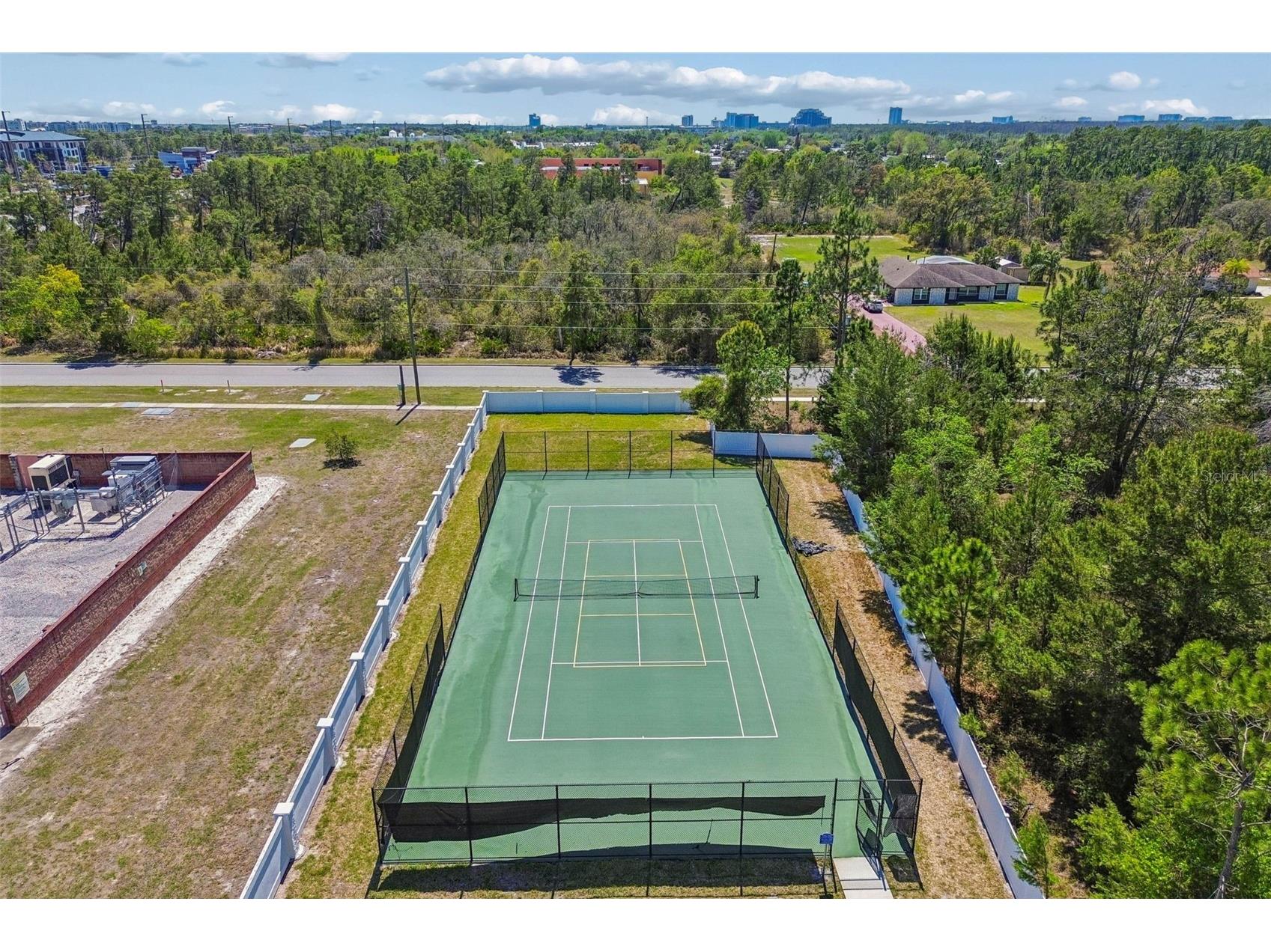 9070 Woodland Forest Road Orlando FL 32836 O6393453 image84