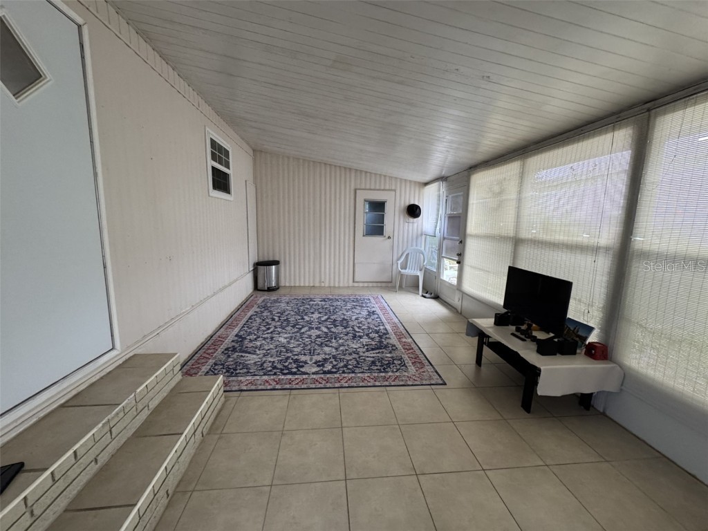 9072 Lake Point Boulevard Lake Wales FL 33898 - LAKE WALK IN WATER P4936659 image8