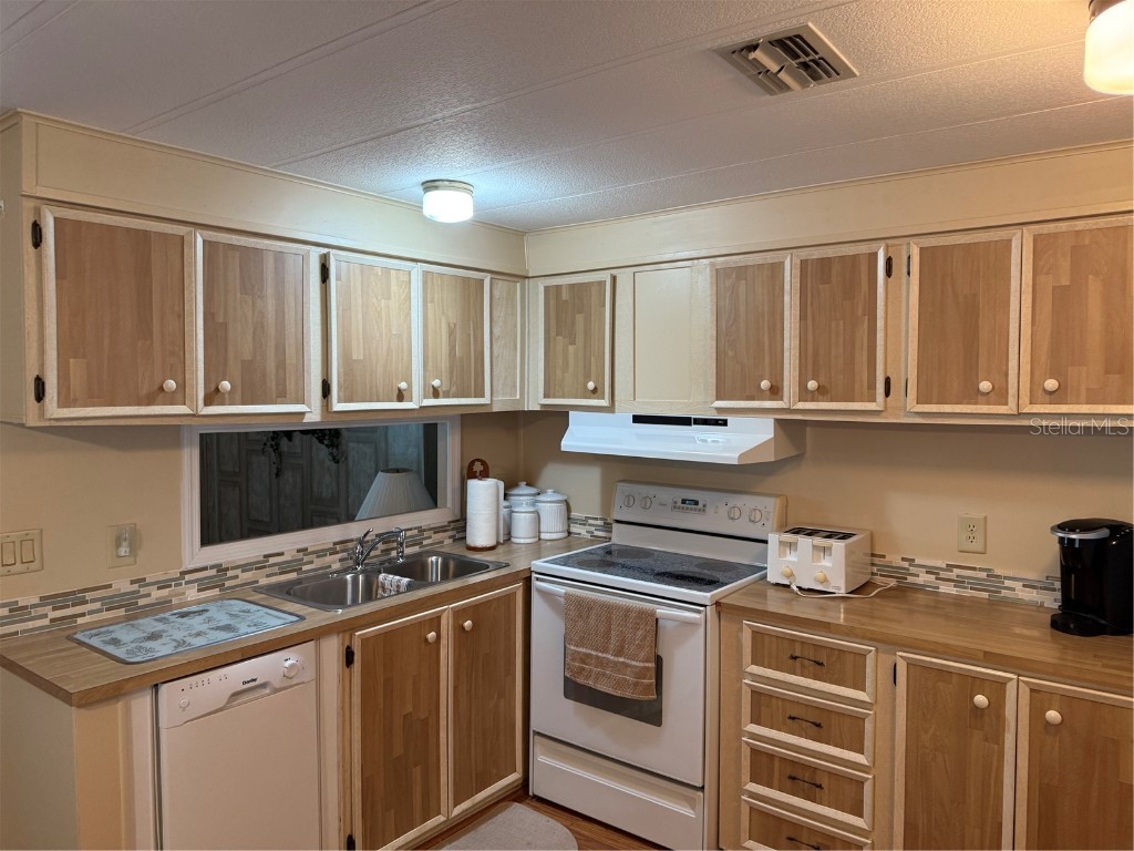 9074 Highpoint Boulevard Brooksville FL 34613 TB8423441 image8