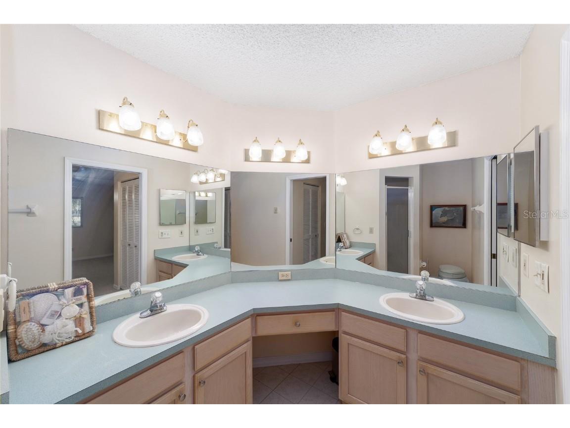 9077 SW 91st Circle Ocala FL 34481 OM710537 image35