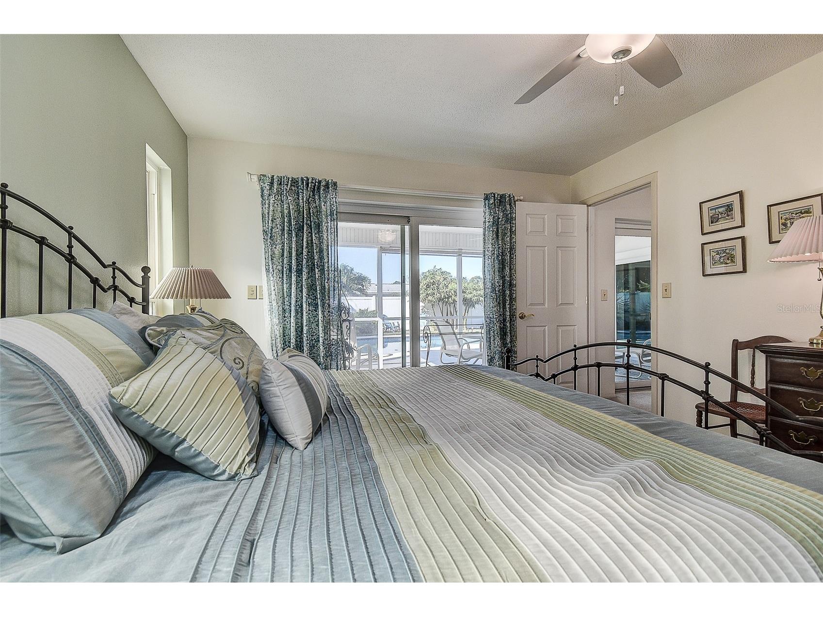 9078 134th Way Seminole FL 33776 TB8466060 image16