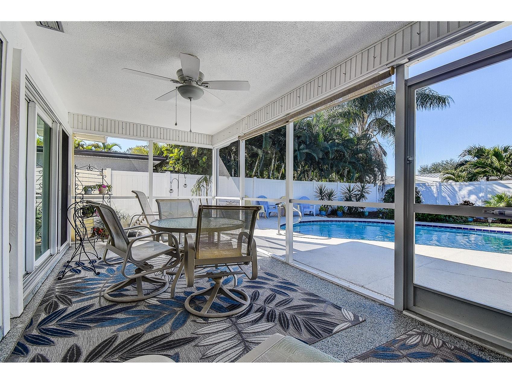 9078 134th Way Seminole FL 33776 TB8466060 image32