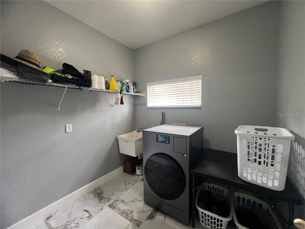 9078 Birmingham Avenue Weeki Wachee FL 34613 TB8423857 image38