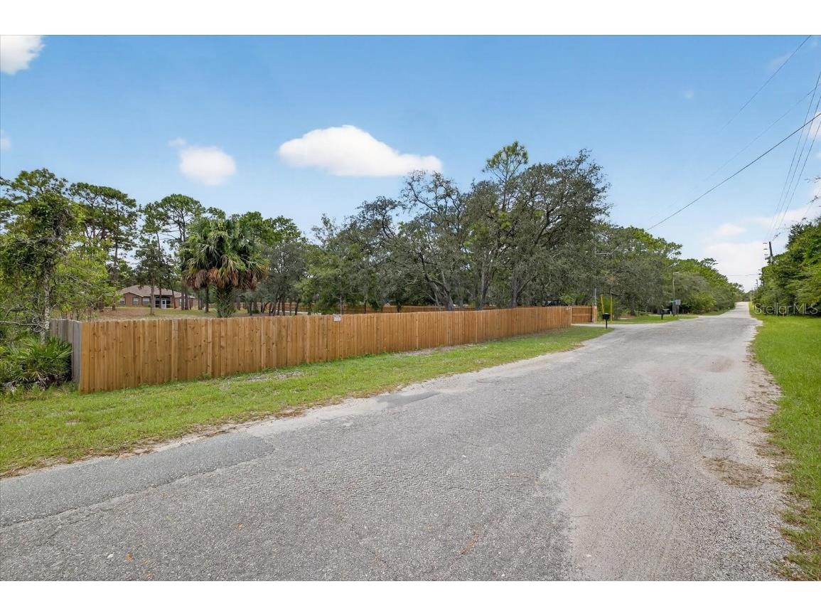 9078 Birmingham Avenue Weeki Wachee FL 34613 TB8423857 image58