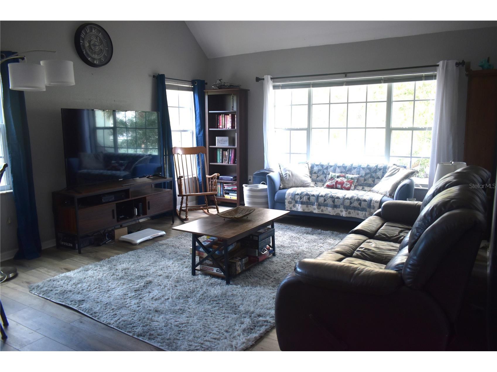 9078 Lake Chase Island Way Tampa FL 33626 W7885825 image4