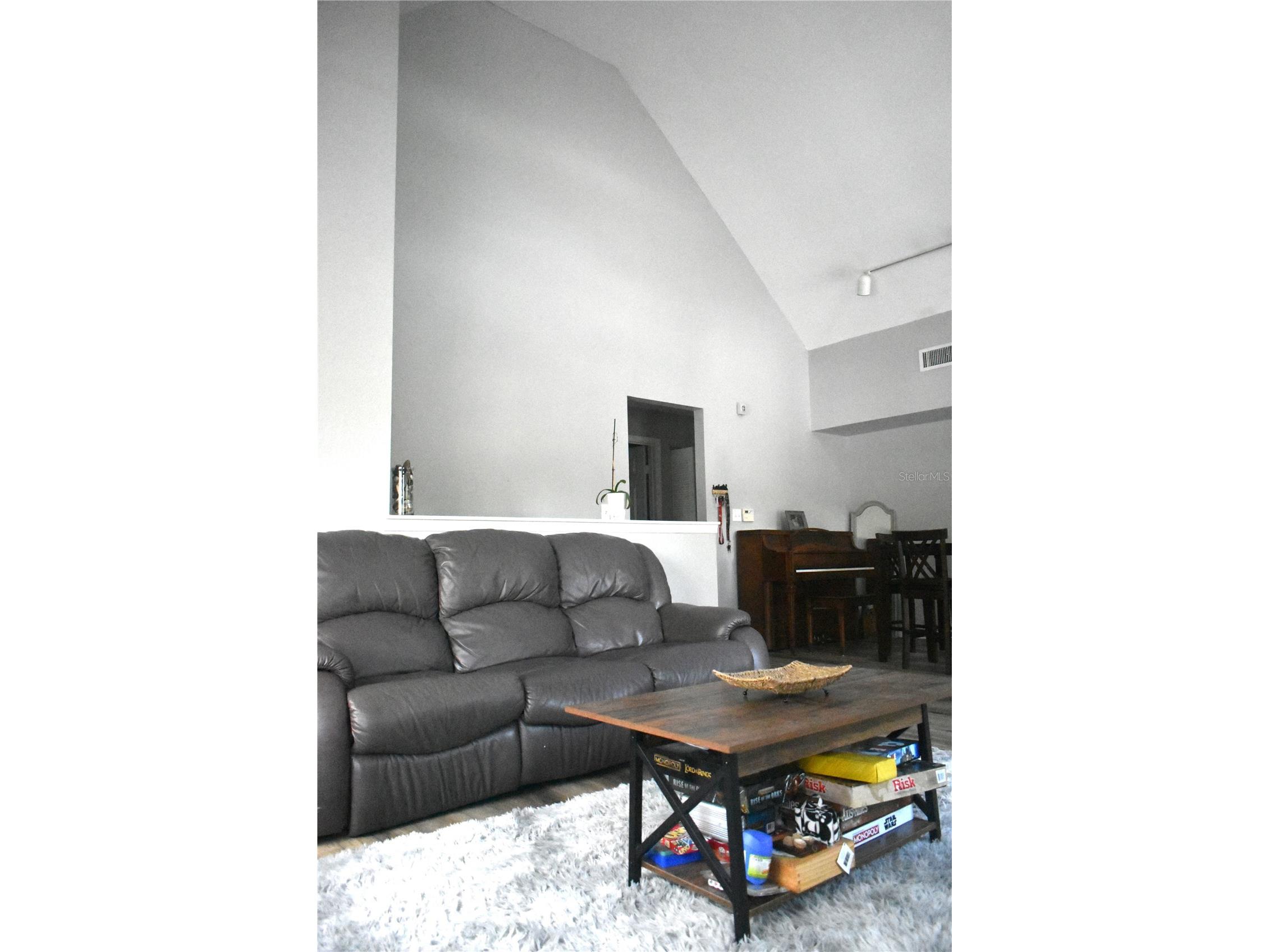 9078 Lake Chase Island Way Tampa FL 33626 W7885825 image8