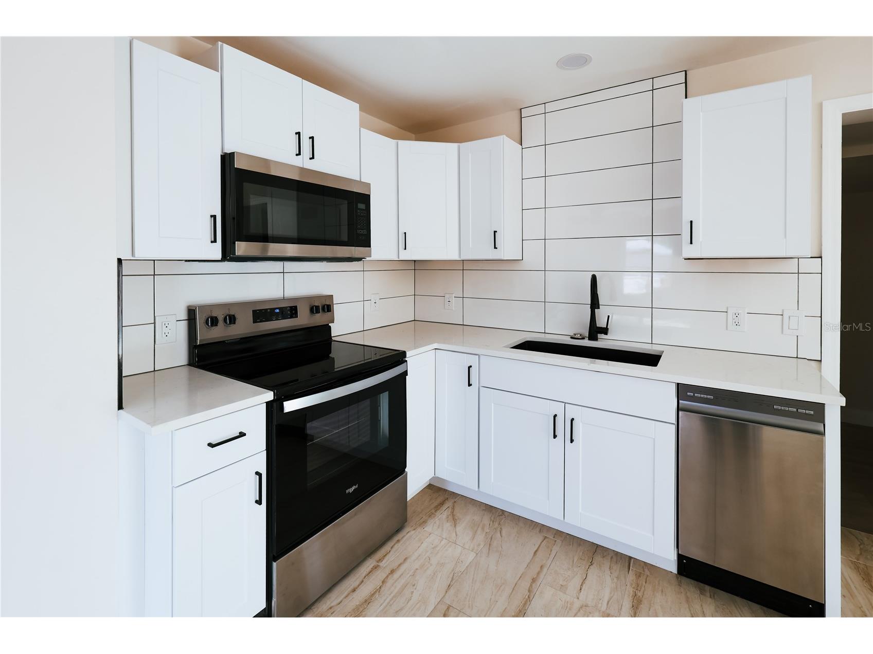 908 61st Street S Gulfport FL 33707 TB8473045 image13