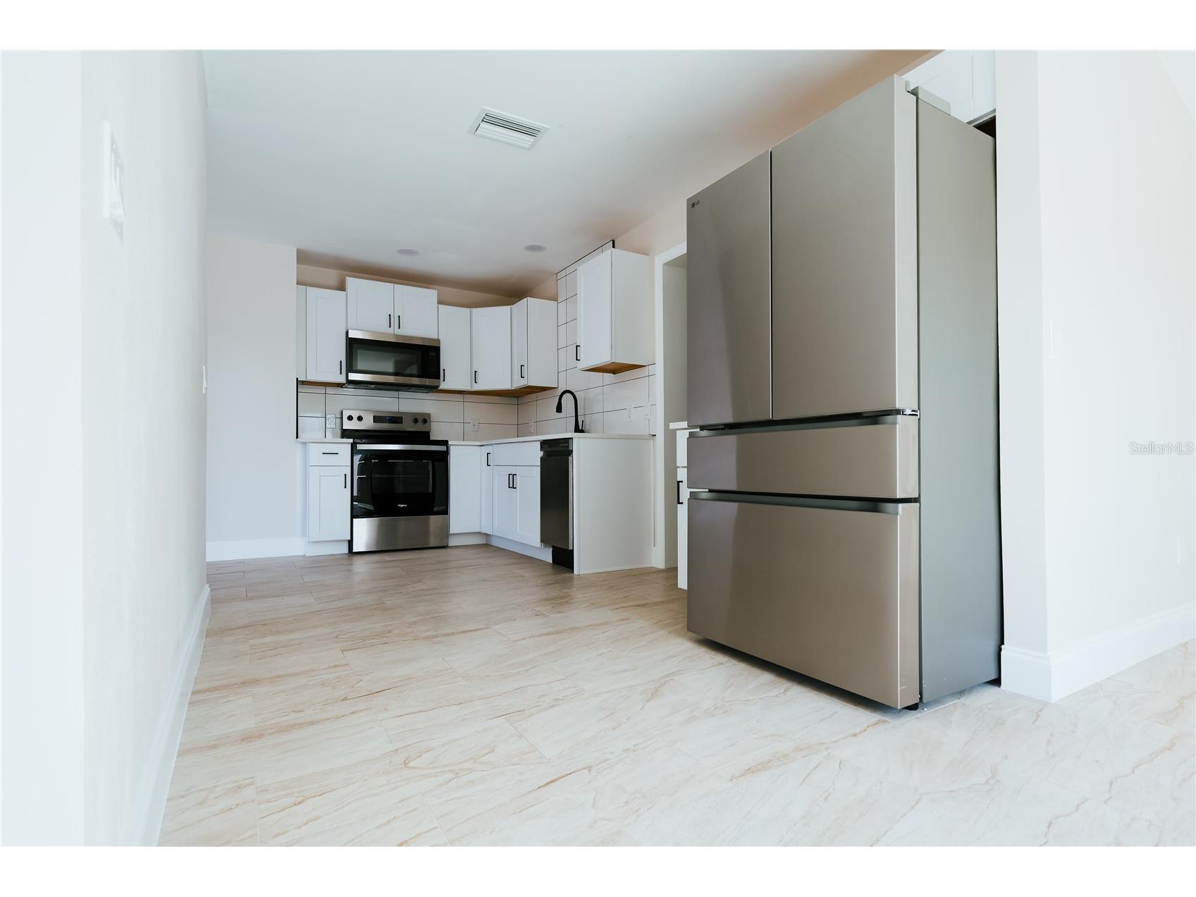 908 61st Street S Gulfport FL 33707 TB8473045 image15