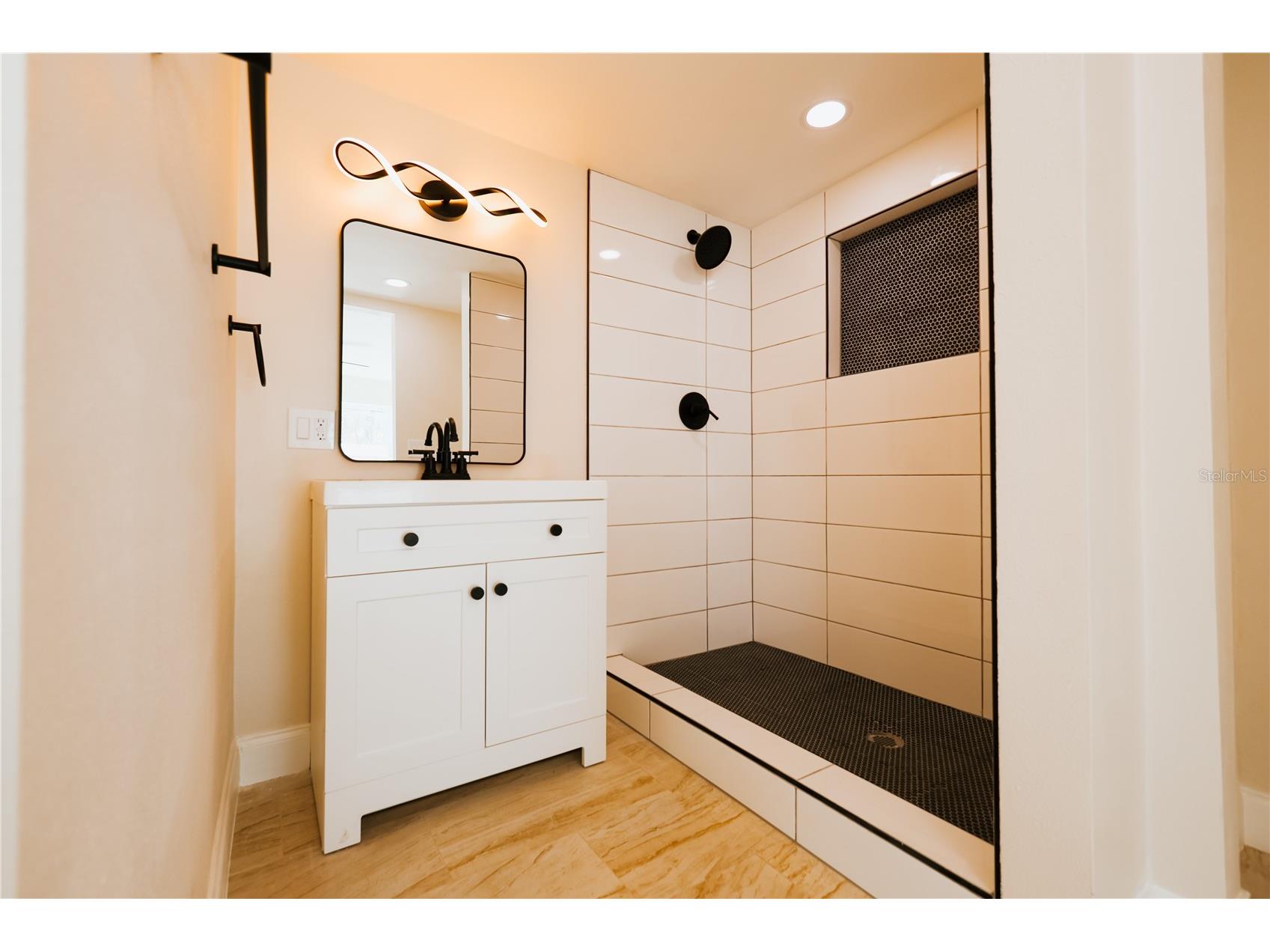 908 61st Street S Gulfport FL 33707 TB8473045 image29