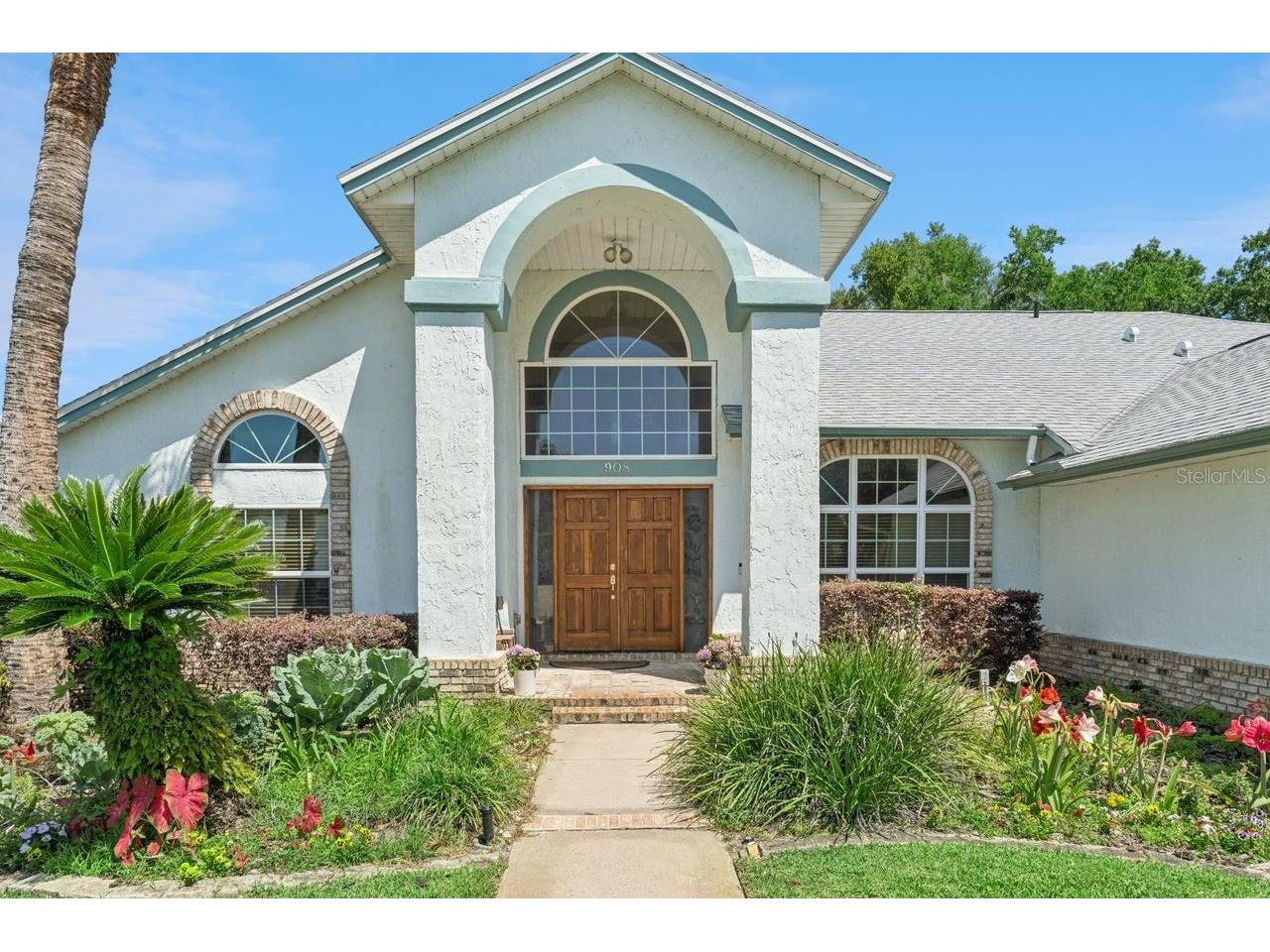 908 Almond Tree Circle Orlando FL 32835 O6401283 image2