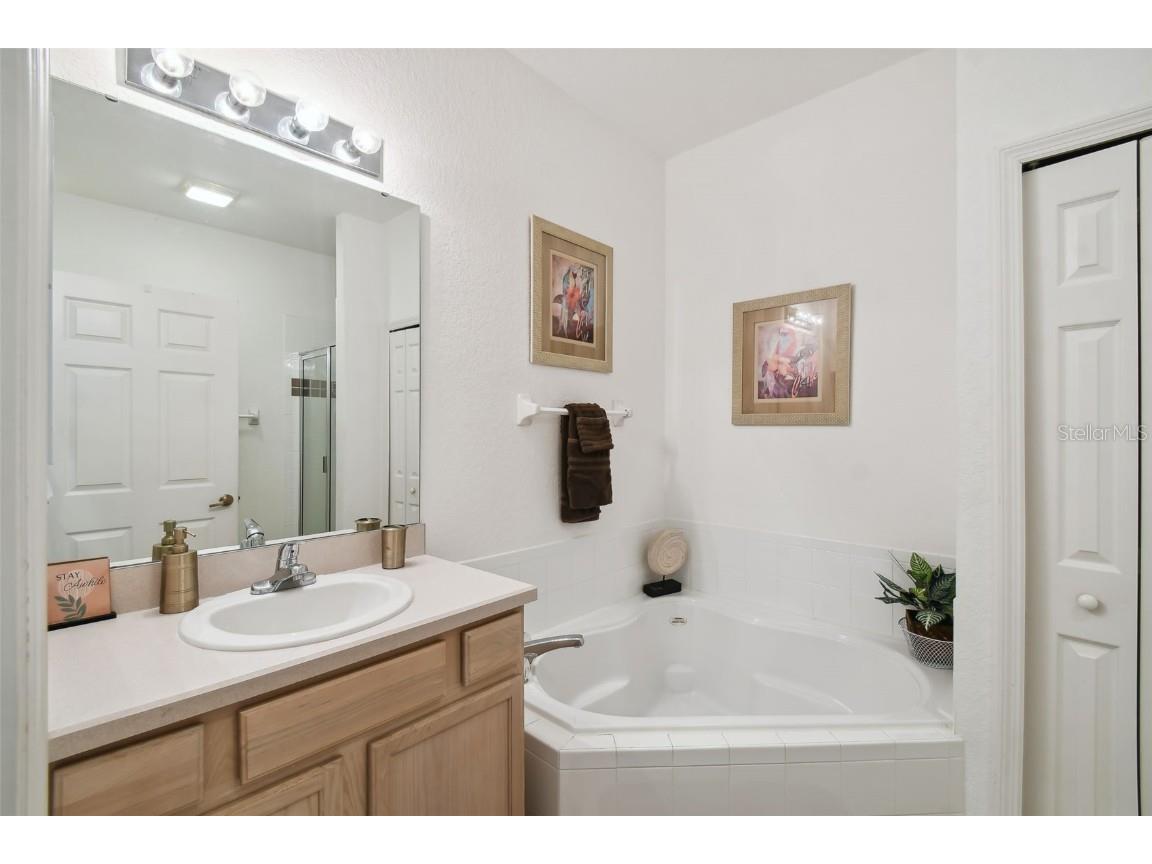 908 Andalusia Loop Davenport FL 33837 TB8445683 image34