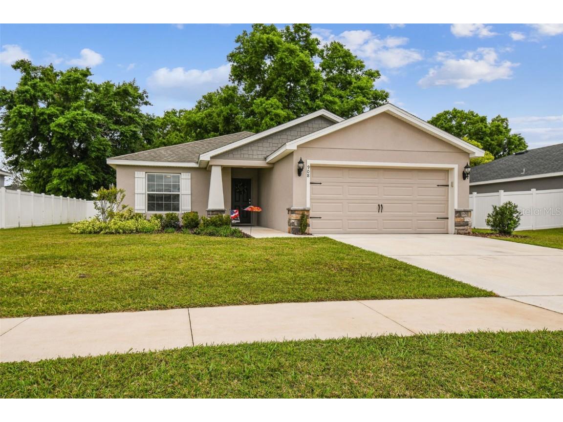 908 First Drive Eagle Lake FL 33839 T3514158 image1