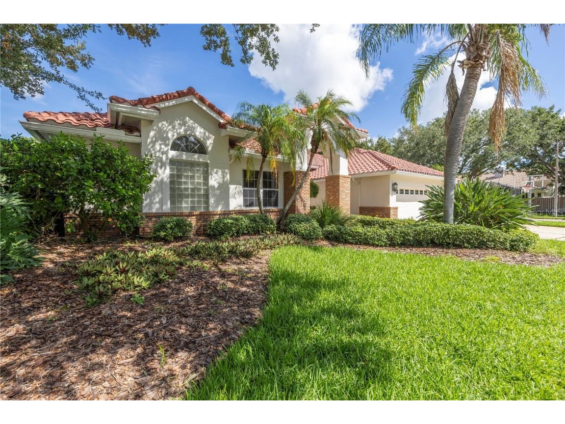 908 Lake Placido Court NE Saint Petersburg FL 33703 U8248552 image1